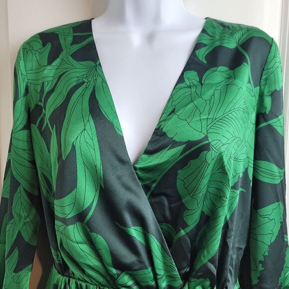 MARCIANO By Guess Madison Romper - Picture 3 of 12